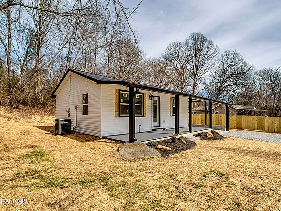 2nd image of 4835 State Highway 30 W