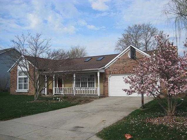 2nd image of 9462 Champton Dr