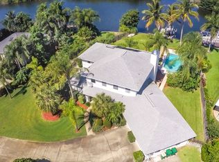 6 Brenda Ct, Satellite Beach, FL 32937
