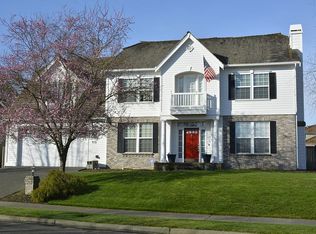4018 Broadmoor Dr NE, Tacoma, WA 98422