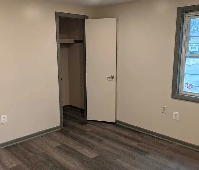 14 Wedgewood Dr #14-L — Photo 17