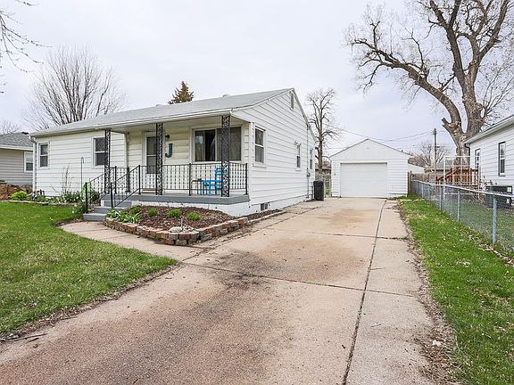 2nd image of 2928 Avenue I