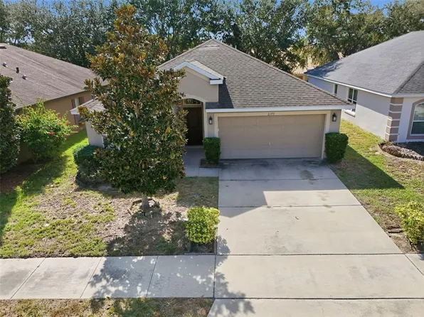 2179 Bexley Dr, Tavares, FL 32778