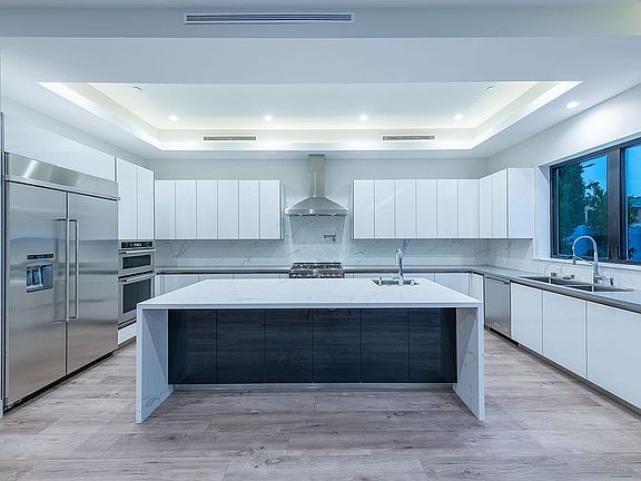 Chef’s Kitchen