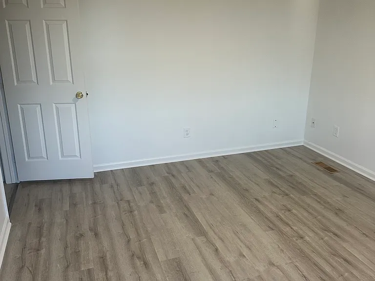 677 Hope St #2B — Photo 7