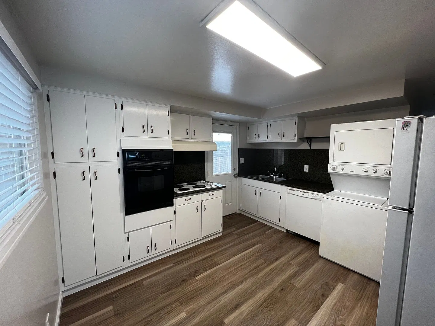 2 Bedroom House - Close to UNR — Photo 1