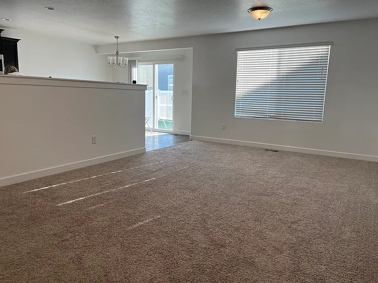 431 S Fox Chase Ln — Photo 10
