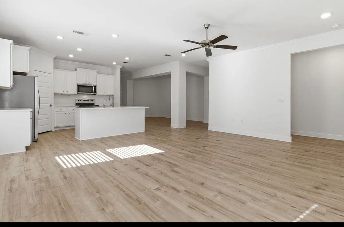 Building Photo - 109 Sea Eagle Ln