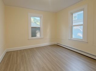 241 S 7th St, Newark, NJ 07103