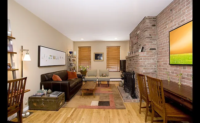 Sold by Douglas Elliman | media 20