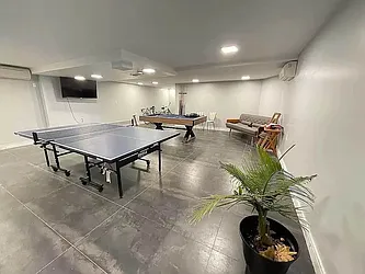 Rented by Tapiro Realty