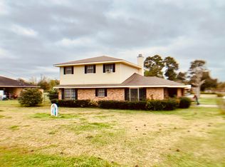 107 Henry Dr, Opelousas, LA 70570