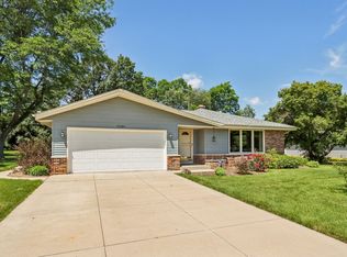 10124 34th Ave, Pleasant Prairie, WI 53158