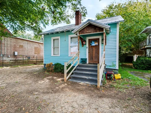 102 N Walnut St, Greensboro, GA 30642