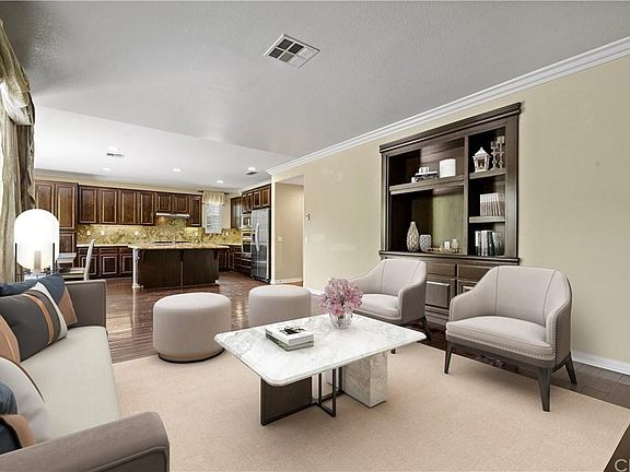 3rd image of 10337 Plumeria Ct