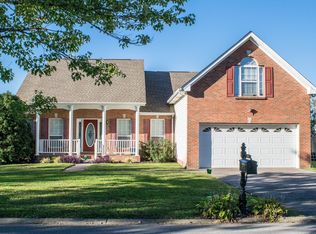 139 Holly Ln, White House, TN 37188