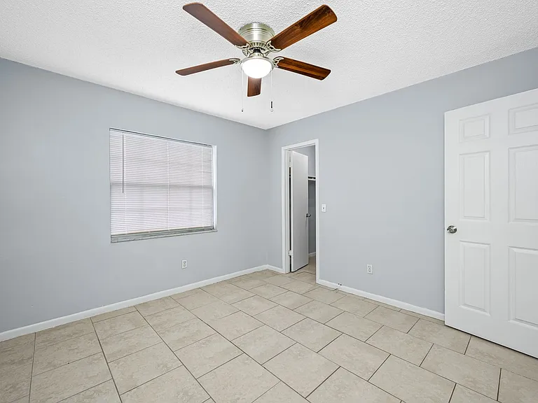 5113 N Nebraska Ave — Photo 18