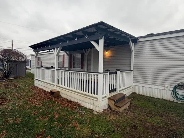 1477 Dove Dr, Columbus, OH 43219