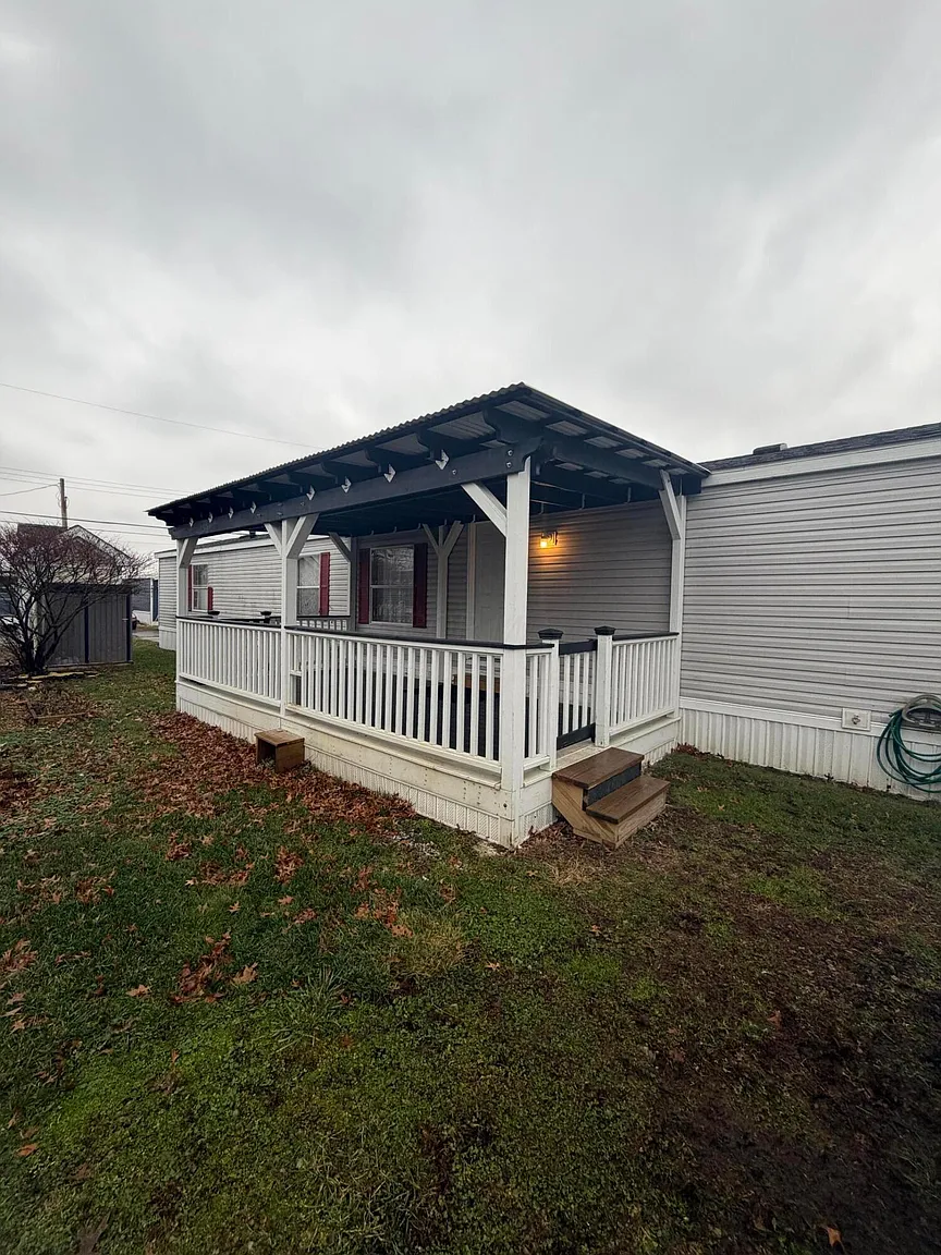 1477 Dove Dr photo 1