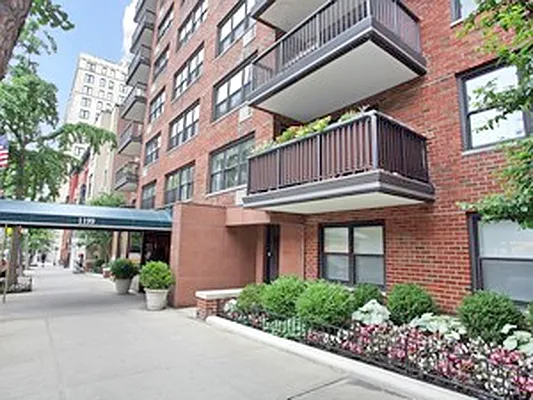 Sold by Corcoran | media 11