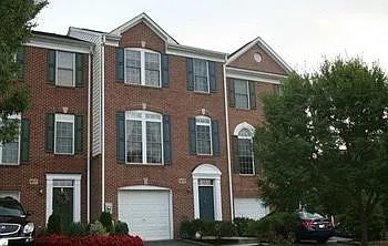 905 Arkblack Ter Photo 1