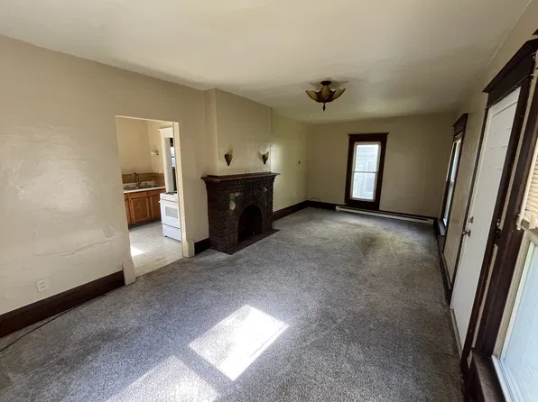 16 Tew St #1, Jamestown, NY 14701