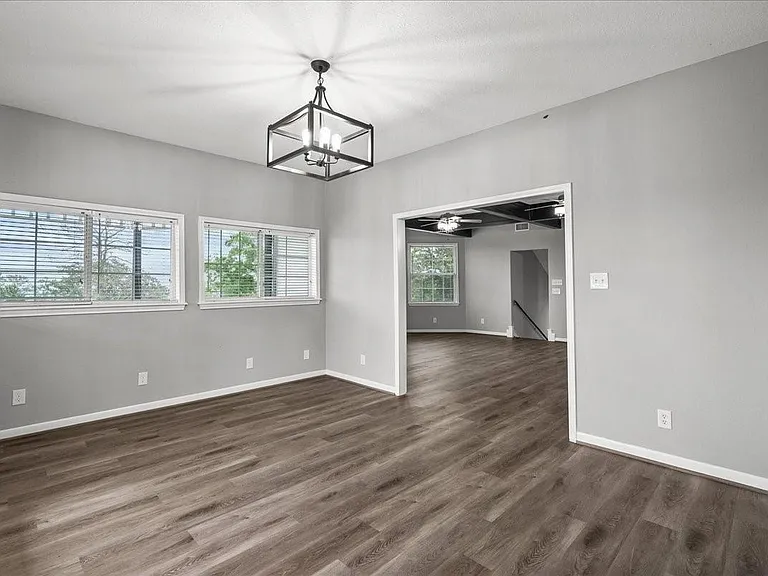 401 Paradise Dr — Photo 6