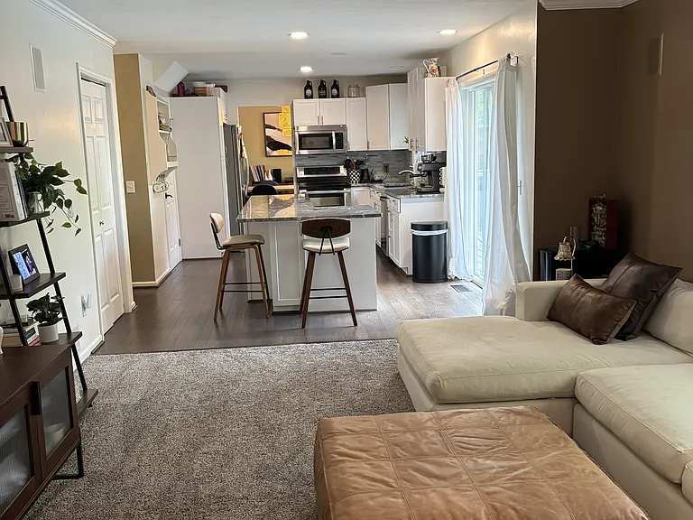 Kitchen/Living Room