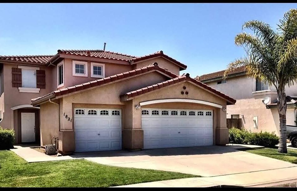 1st image of 1821 N David Sanchez Ct