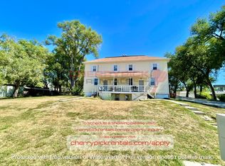 2330 NW 8th St APT 3, Lincoln, NE 68521