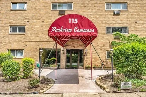 115 S Rocky River Dr #306 Photo 1