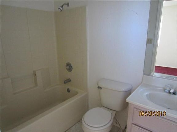 4th image of 1058 N Sinoff Ave