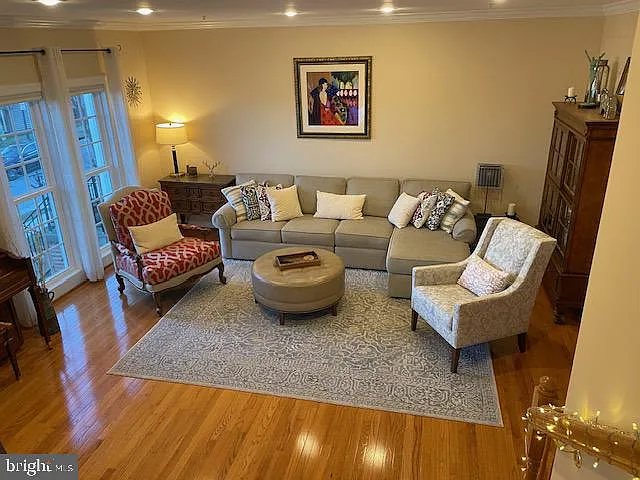 10631 Sandown Way — Photo 5