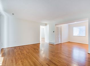 4006 Oak St APT 6, Kansas City, MO 64111