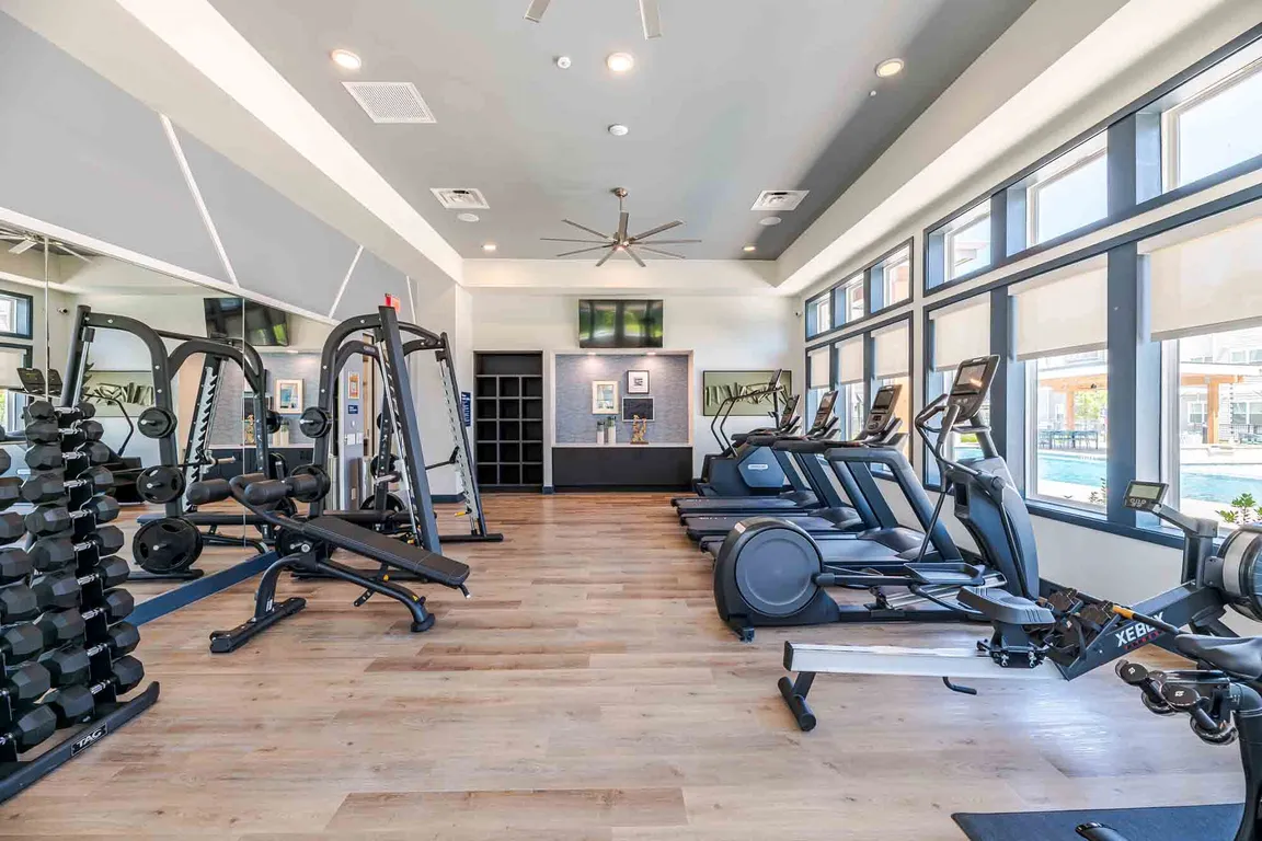 The Breckyn apartments community photo