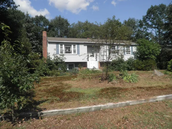 285 Pinewood Drive, Hopkinton, NH 03229