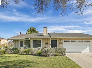 36330 Bridgepointe Dr, Newark, CA 94560