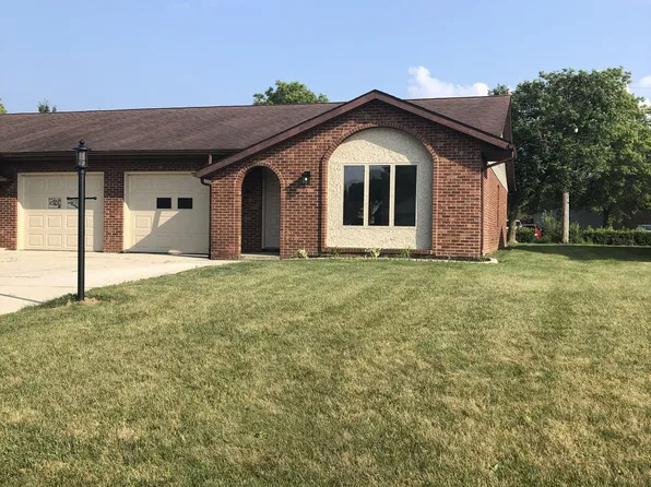 2061-2063 Edgewood Dr #63, Lima, OH 45805