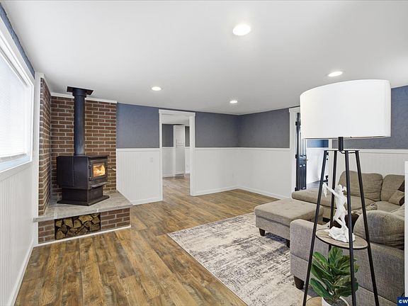 5th image of 5937 Stayton Rd SE