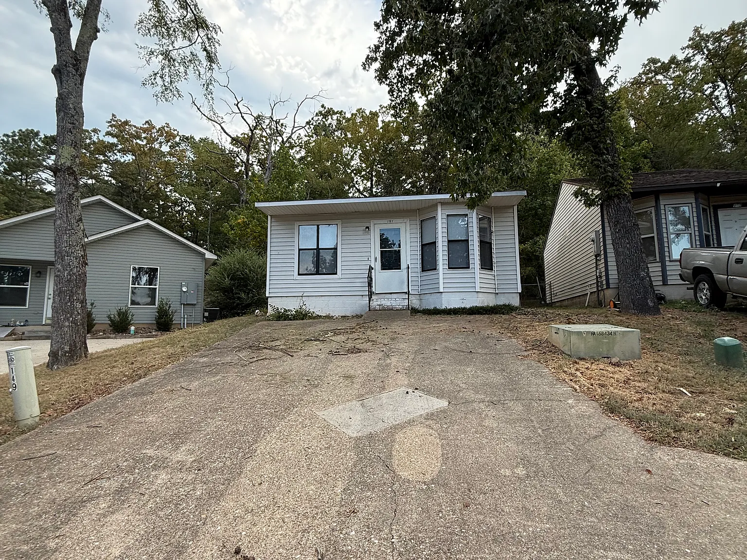 3 bed, 970 sqft, $1,250 — Photo 1