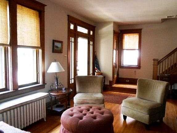 2nd image of 716 3rd St