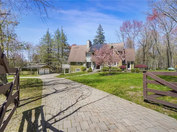 40 Lakeview Road, North Salem, NY 10560