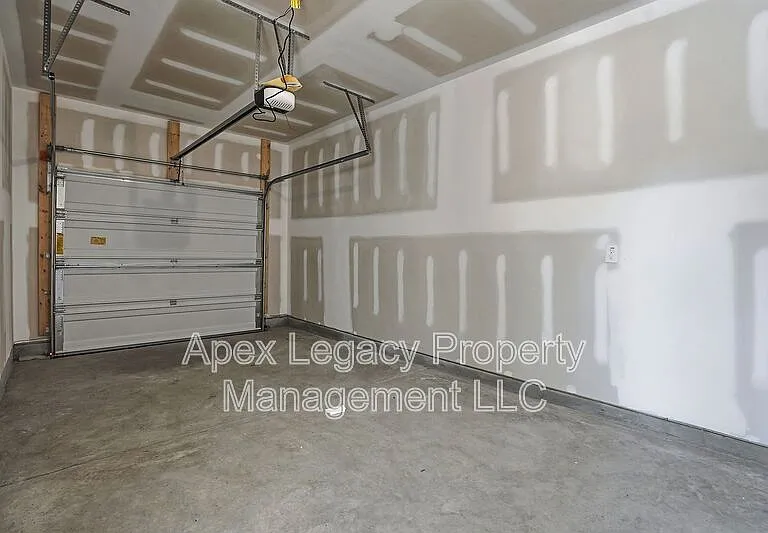 149 Blue Melody Ave — Photo 30