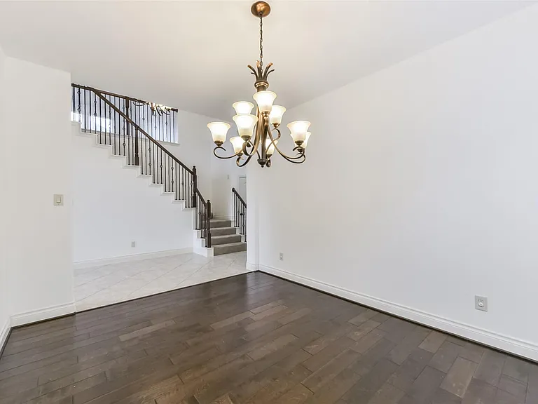 10014 Eldarica Way — Photo 22