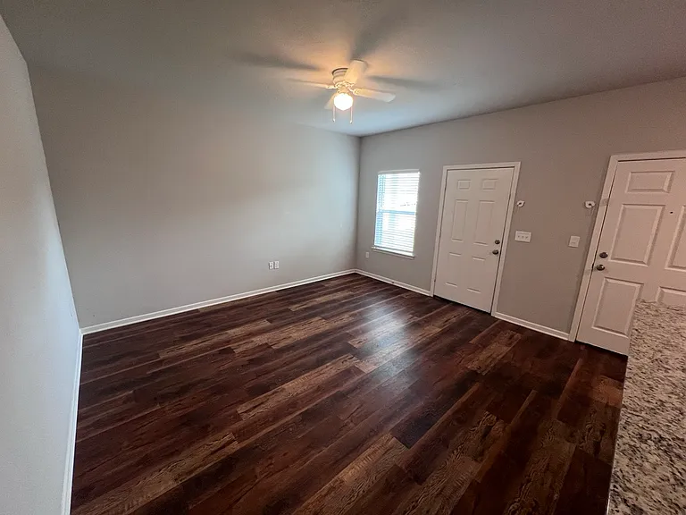 2716 Ginger Ct — Photo 30