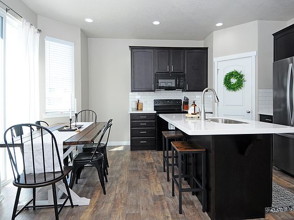 3rd image of 5189 W Copeland Dr #5189