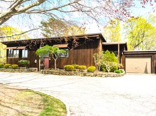 8 Cromwell Pl, Old Saybrook, CT 06475