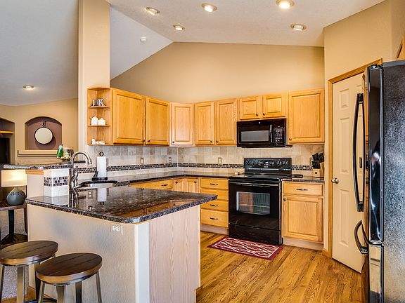 Breakfast Bar