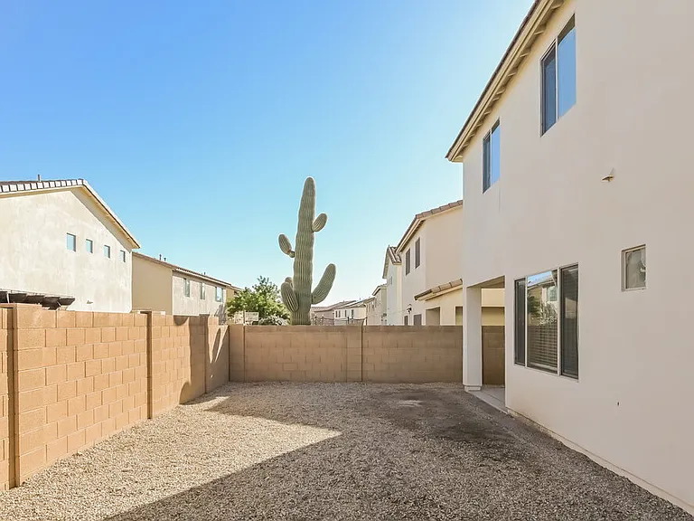 93 E Calle Del Rondador — Photo 17