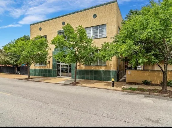4449 Olive St APT 100, Saint Louis, MO 63108
